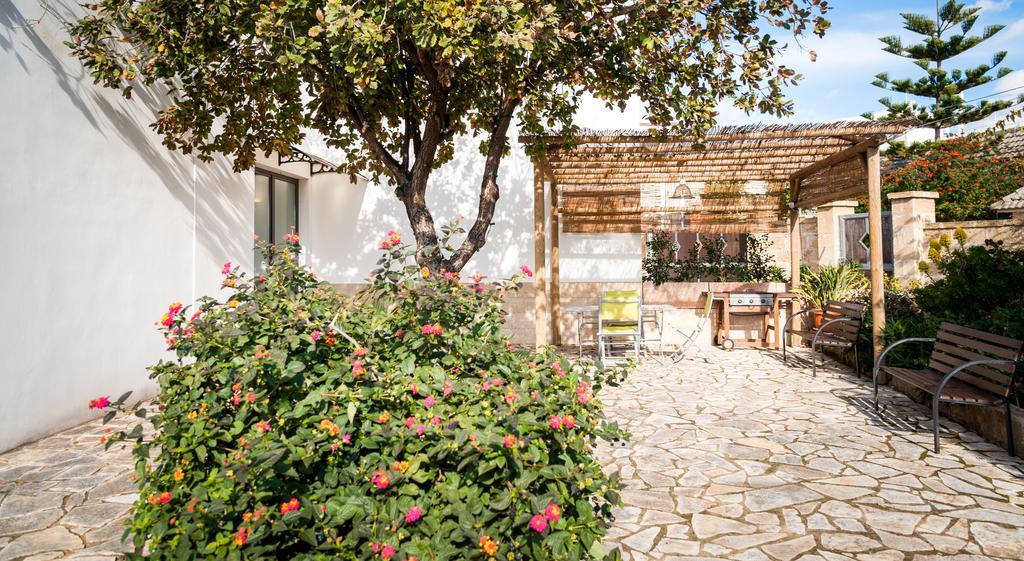 B&B La Garolla Sannicola Exterior photo